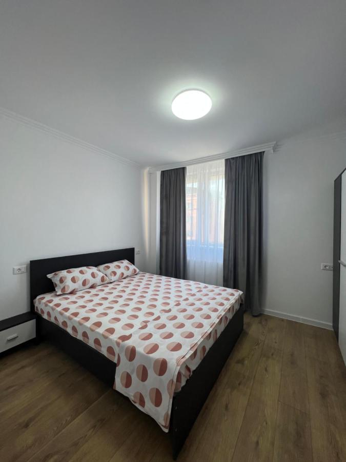 Sunny Apartment Center Suczawa Zewnętrze zdjęcie